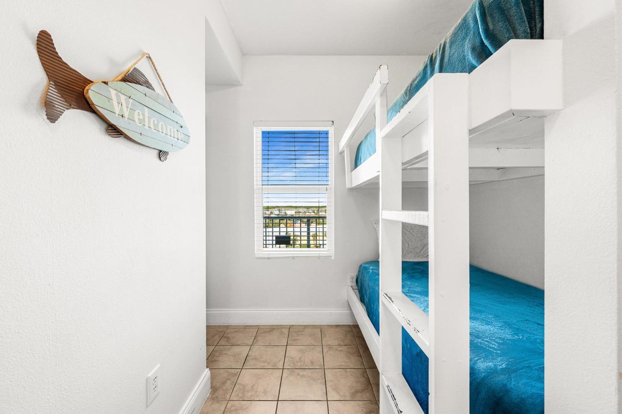 Amazing Beach Ocean View Condo! Free Beach Chairsservice! Sleeps 8! By Dolce Vita Getaways Pcb Panama City Beach Exterior photo